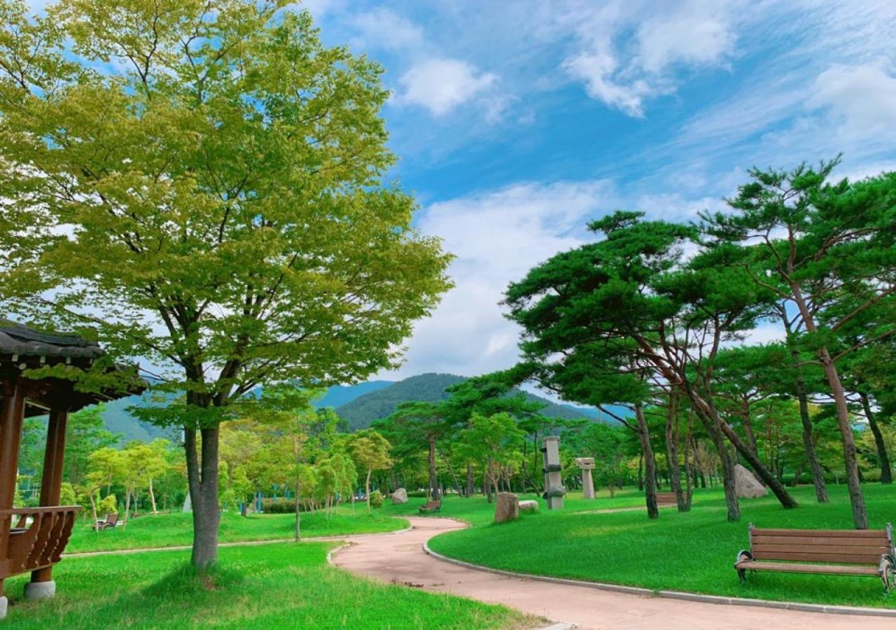 Namhae Sports Park Hotel Exteriér fotografie