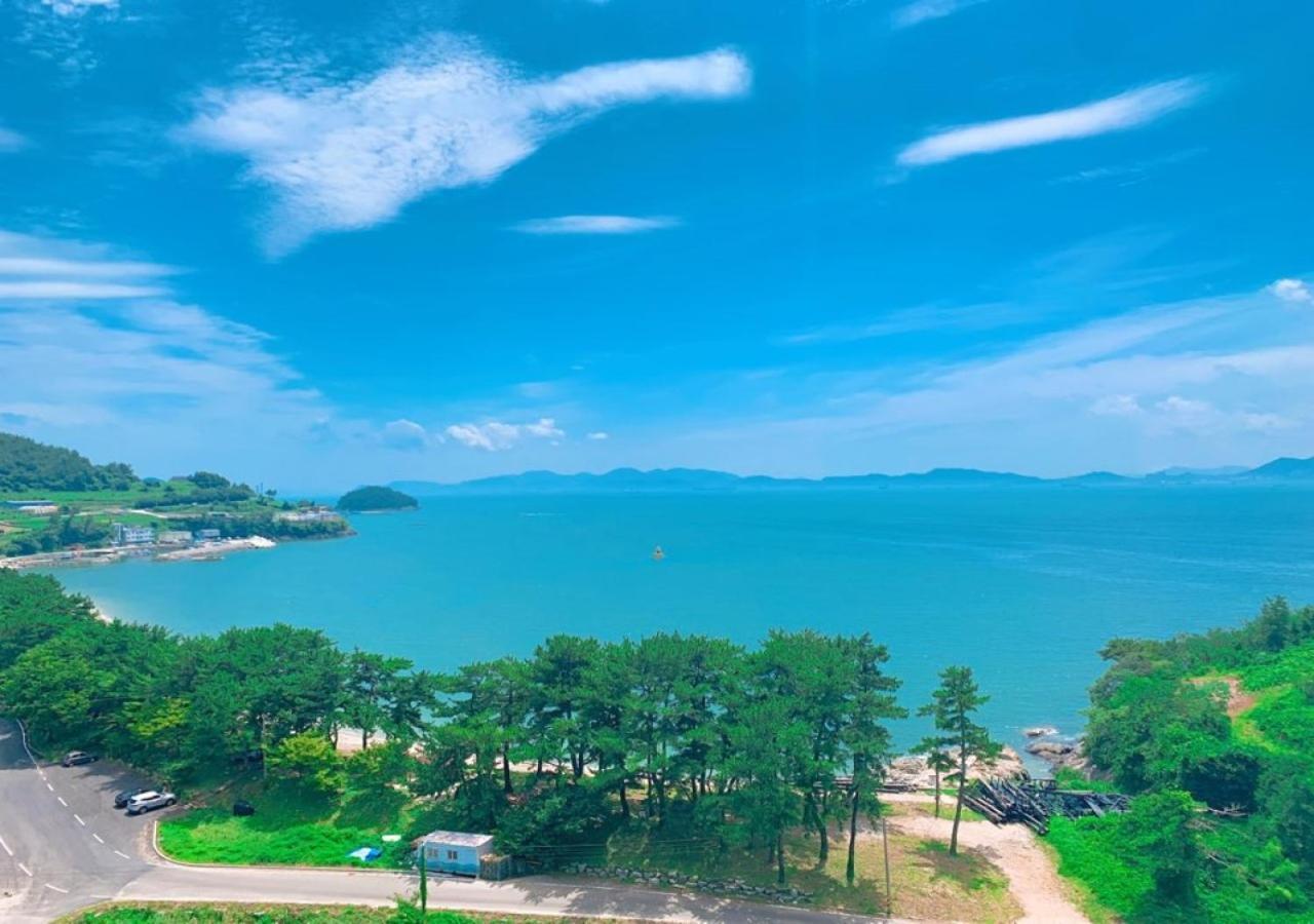 Namhae Sports Park Hotel Exteriér fotografie