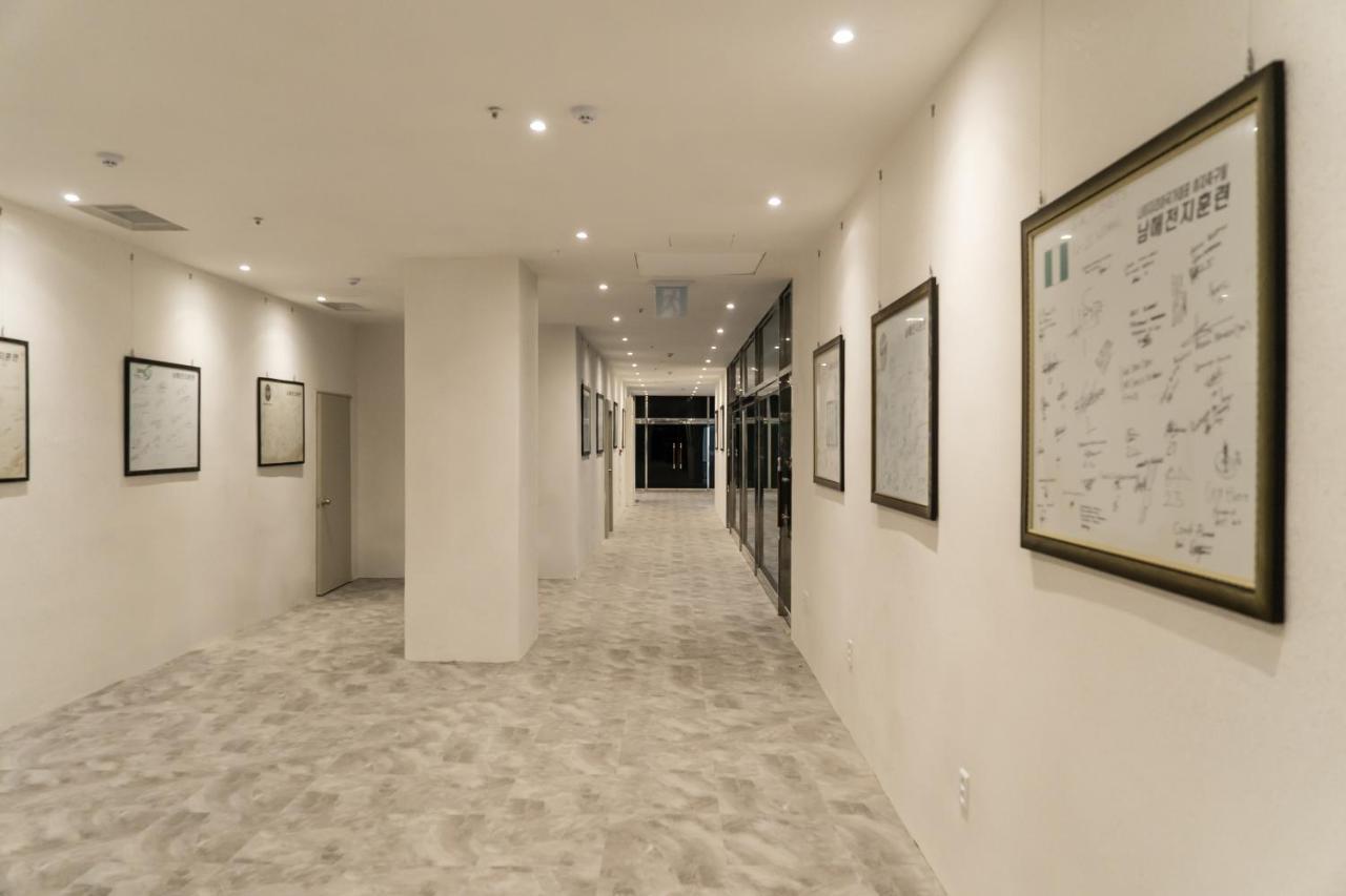Namhae Sports Park Hotel Exteriér fotografie